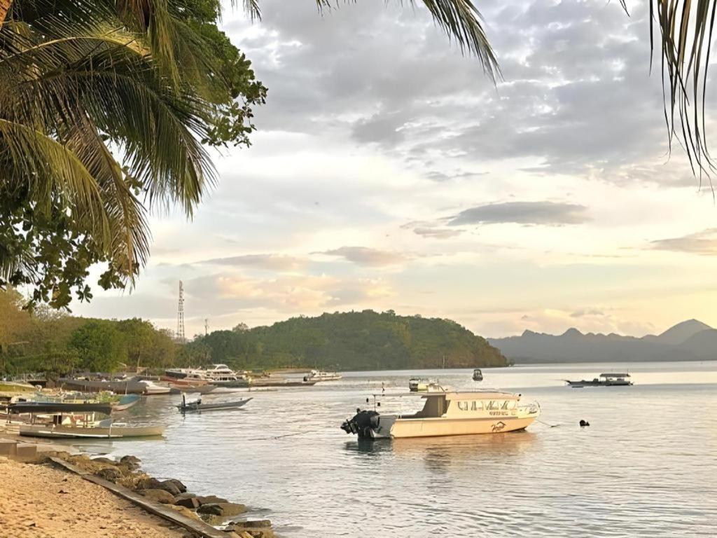 Laprima Hotel Labuan Bajo Exterior foto