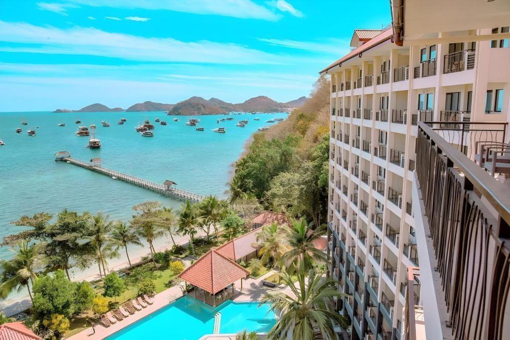 Laprima Hotel Labuan Bajo Exterior foto