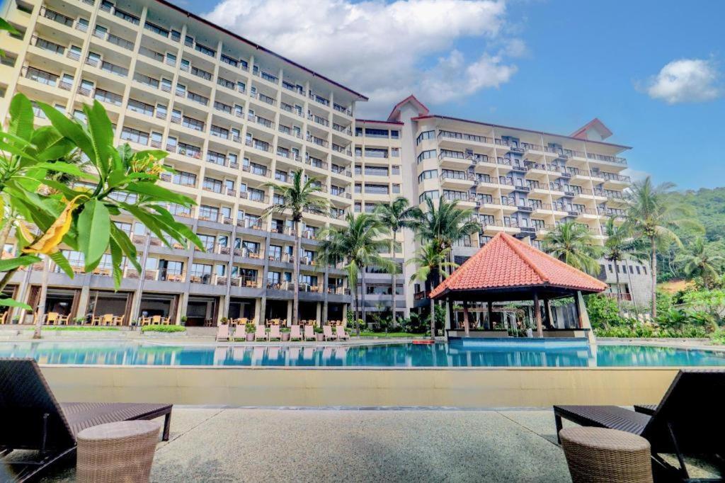 Laprima Hotel Labuan Bajo Exterior foto