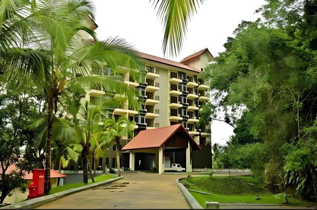 Laprima Hotel Labuan Bajo Exterior foto
