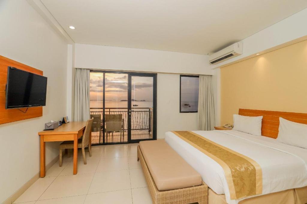 Laprima Hotel Labuan Bajo Exterior foto