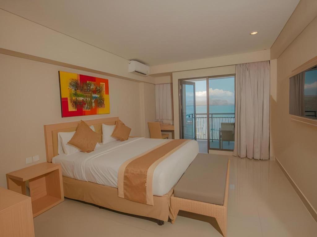 Laprima Hotel Labuan Bajo Exterior foto